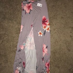Very cute high rise skirt never worn